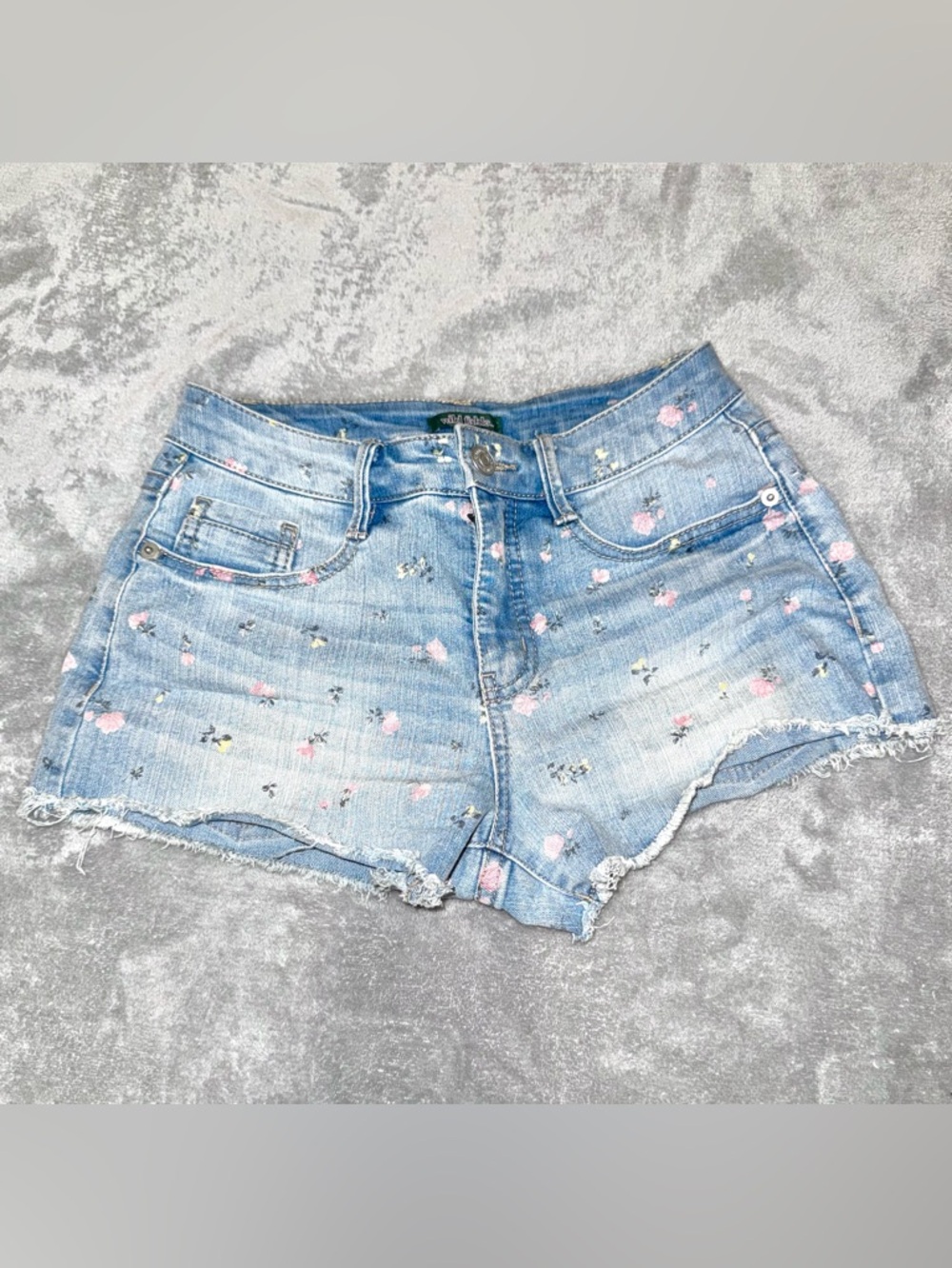 Wild Fable Floral Print Denim Shorts Light Wash Frayed Hem Size 00